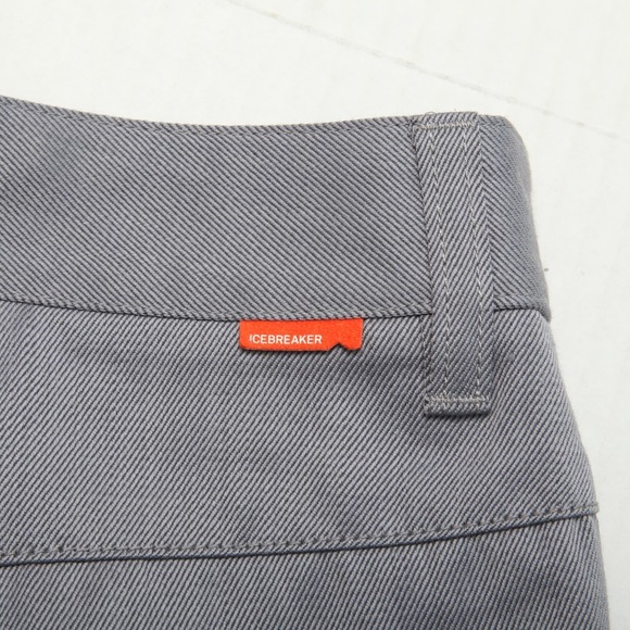 Icebreaker Shorts Womens 26 Merino Wool Blend Outdoor Hiking Utility Pockets - Picture 3 of 11